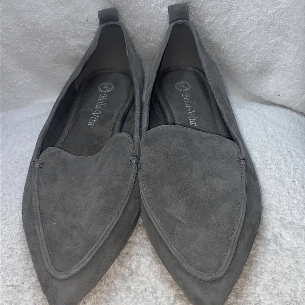 Bella Vita Dark Gray Suede Pointed-Toe Slip-On Flats